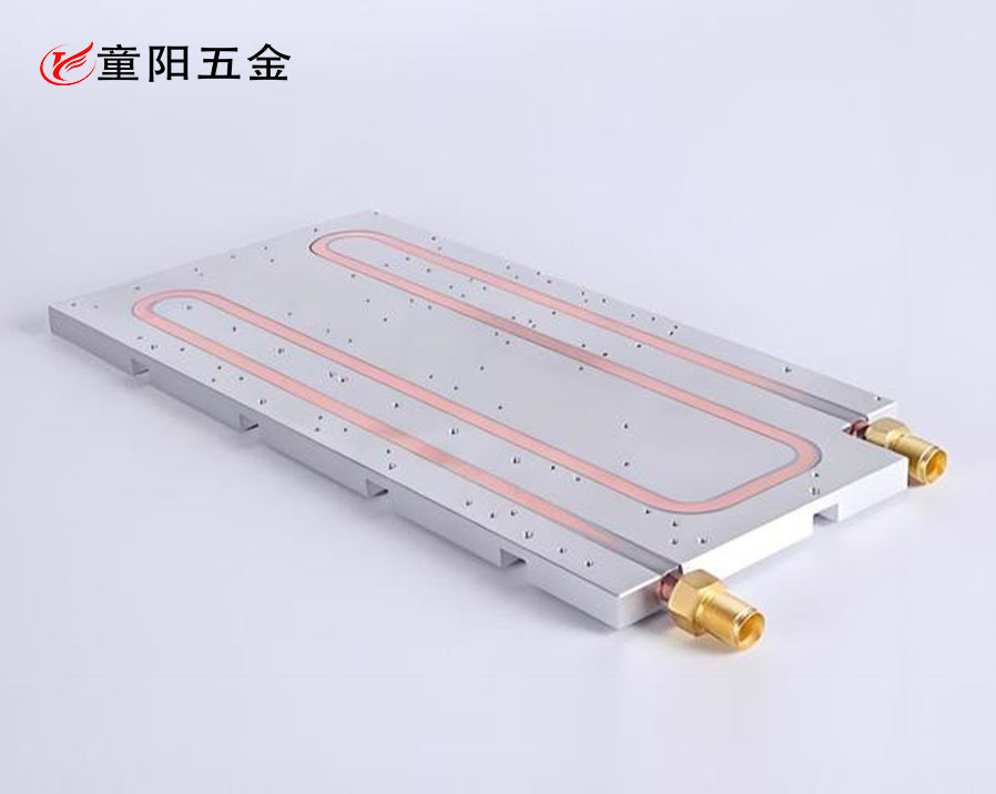 電(diàn)池(chí)包液冷板(bǎn)加工-埋管式水冷板