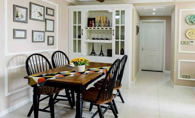 生活的必需品餐邊櫃具有（yǒu）什麽好的（de）作用呢？